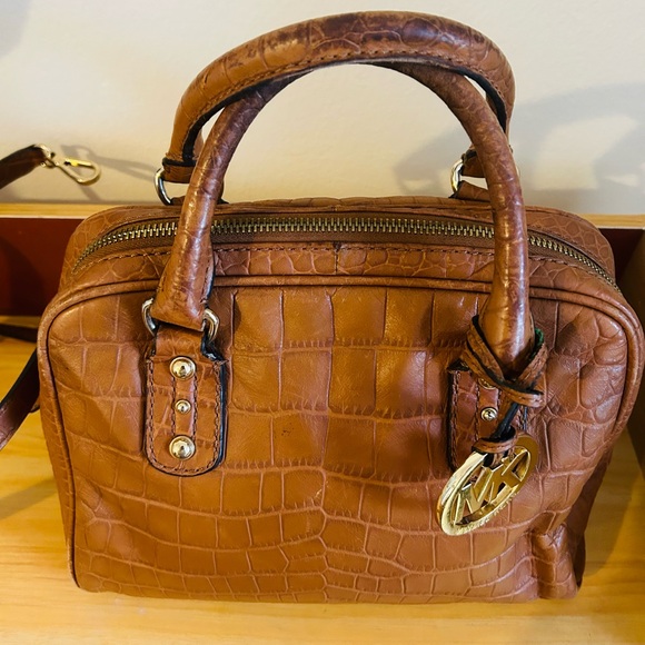 Michael Kors Brown Satchel Croc UNIQUE - Picture 4 of 10